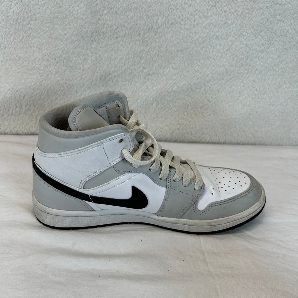 Nike Air Jordan 1 Mid Womens 8.5 Grey Fog Black White BQ6472-015 Sneakers - Picture 11 of 16